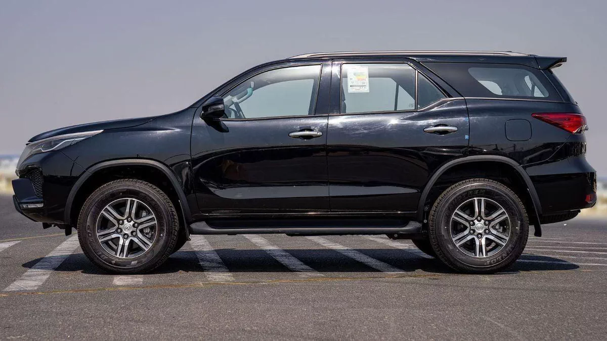 Toyota Fortuner EXR 2.7L 4WD-16-0