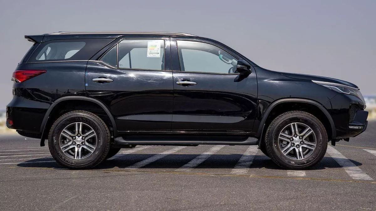 Toyota Fortuner EXR 2.7L 4WD-2-0