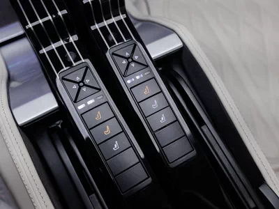 Mercedes Benz V300 AVANTGARDE MBS GRAVITY ZERO VIP-13