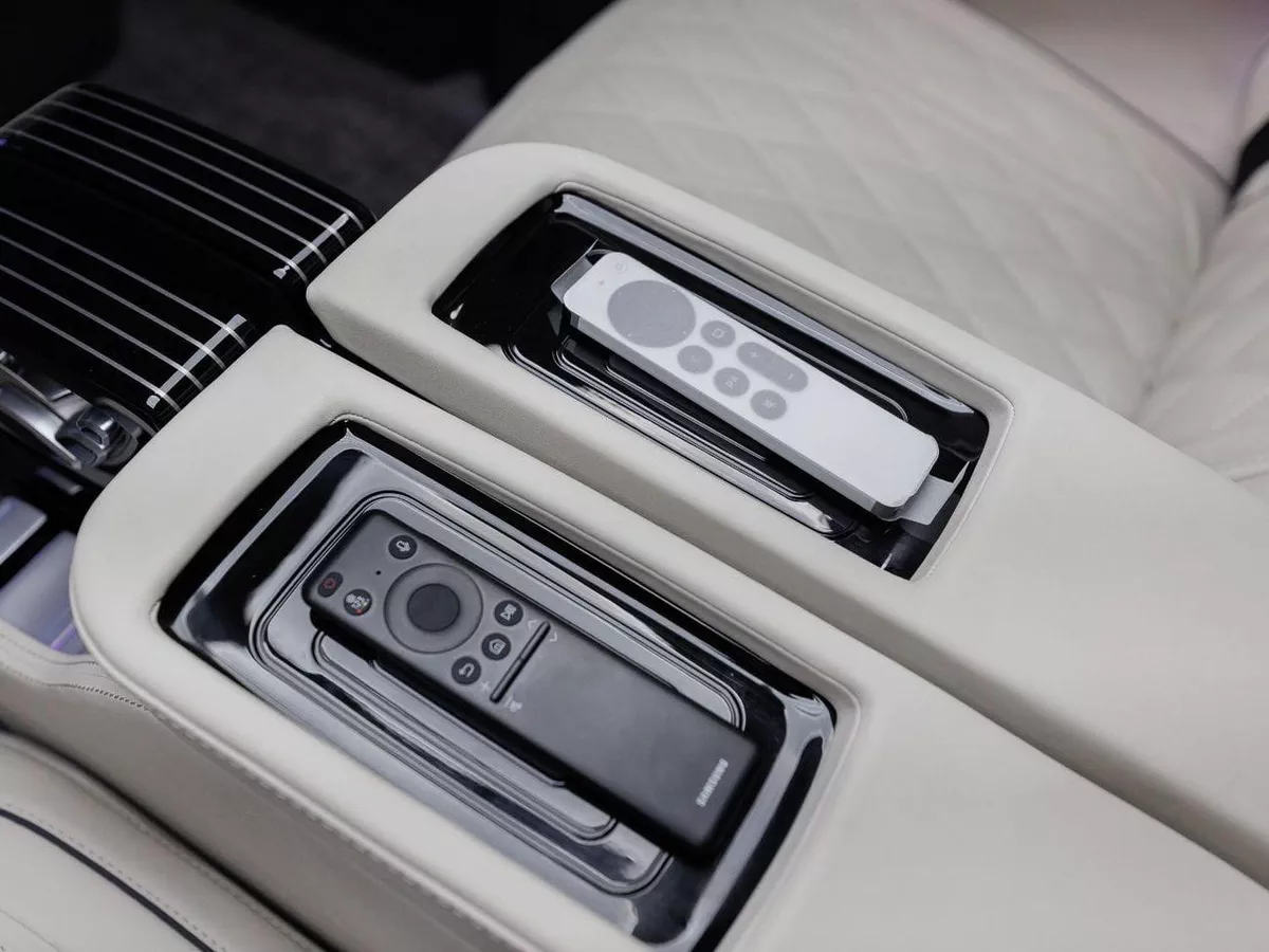 Mercedes Benz V300 AVANTGARDE MBS GRAVITY ZERO VIP-12-0