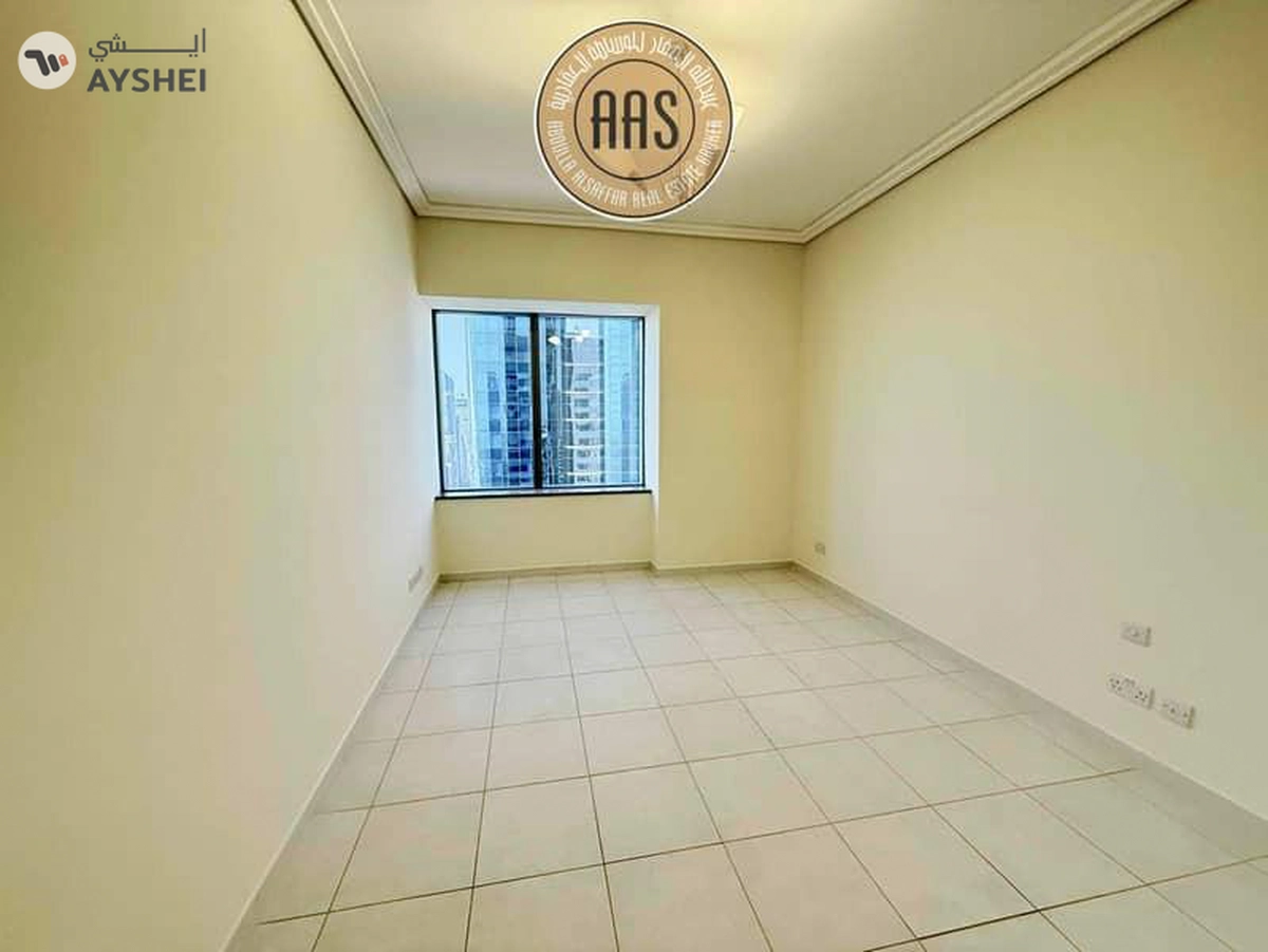 15 DAYS FREE || CHILLER FREE SZR VIEW || PARKING-4-4