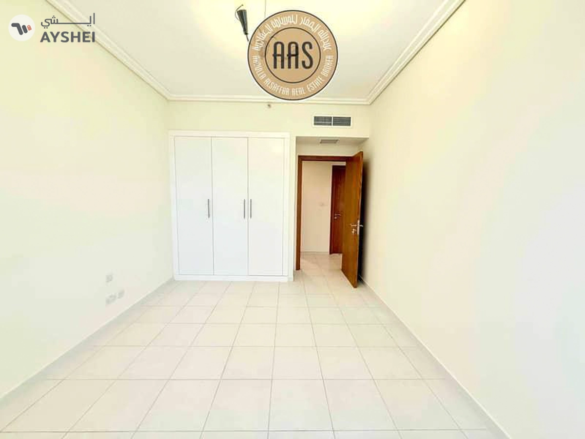 15 DAYS FREE || CHILLER FREE SZR VIEW || PARKING-5-5