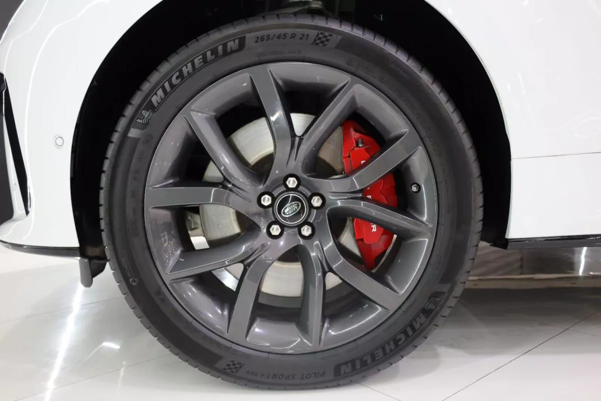 Land Rover Range Rover Velar SV Autobiography-6-6