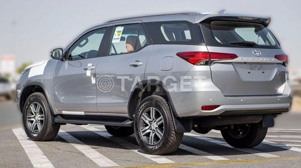 Toyota Fortuner EXR FORTUNER 2.7L V4 4WD