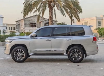Toyota Land Cruiser GXR Grand Touring 2021 Inhluae finance availbleGCC Specs-3