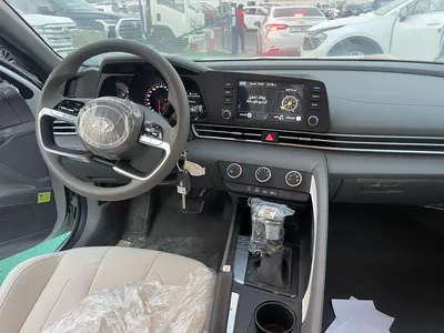 2023 Hyundai Elantra – Stylish, Efficient and Feature-Rich-7