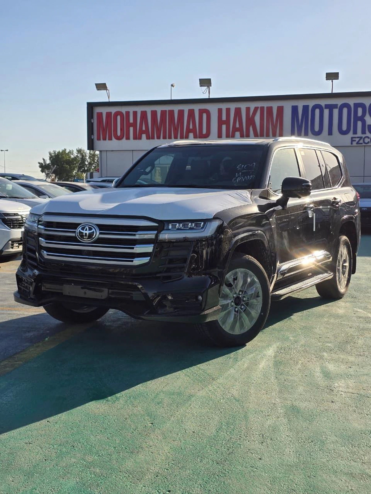 TOYOTA LAND CRUISER LC300 GXR 4.0L PETROL 2026