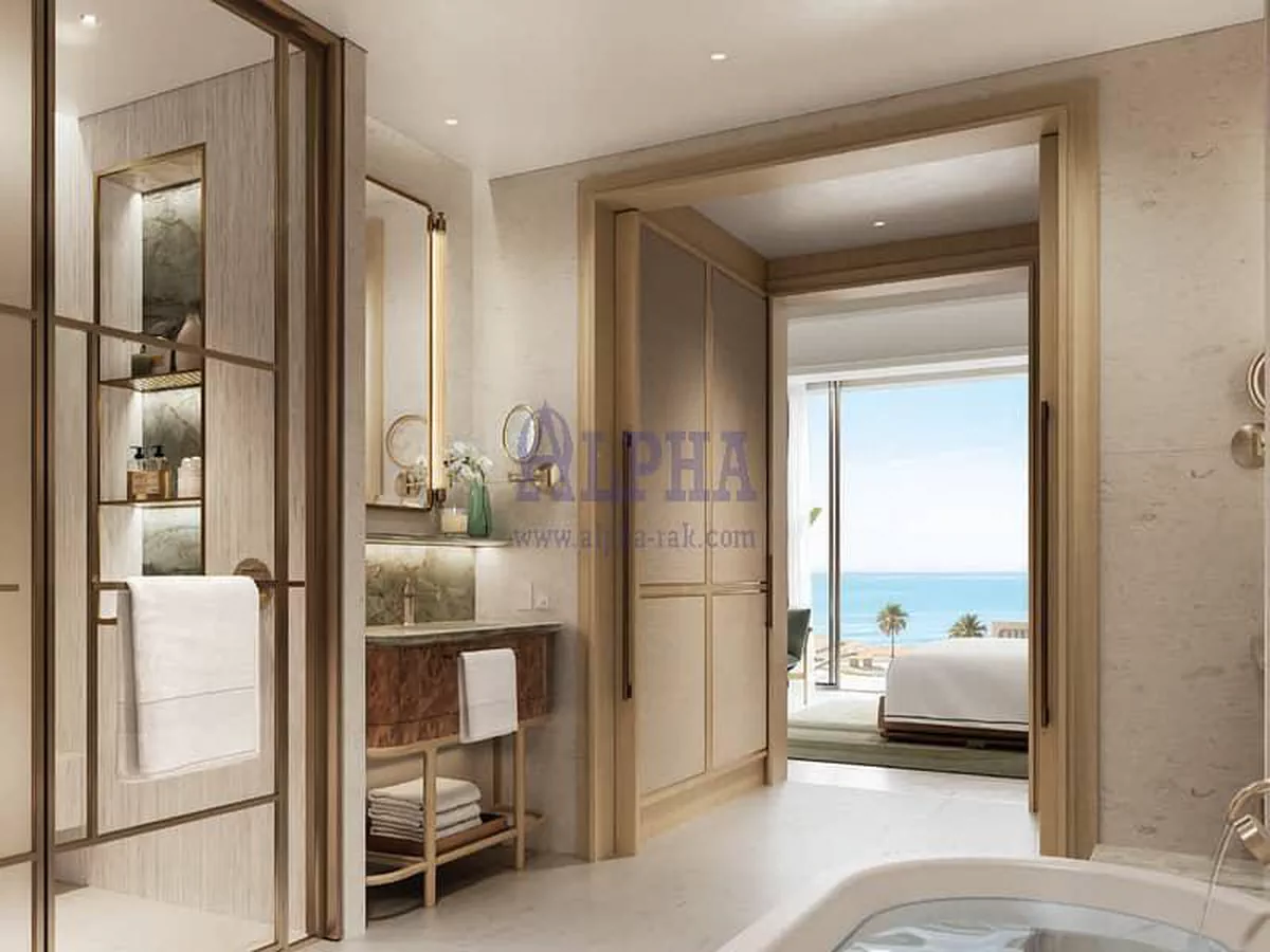 DIRECT OWNER | 3BR TOWNHOUSE| BEACHFRONT-5-5