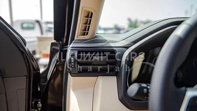 Toyota Land Cruiser GX TOYOTA LAND CRUISER LC300 GXR 3.3D AT MY2025 – BLACK-12