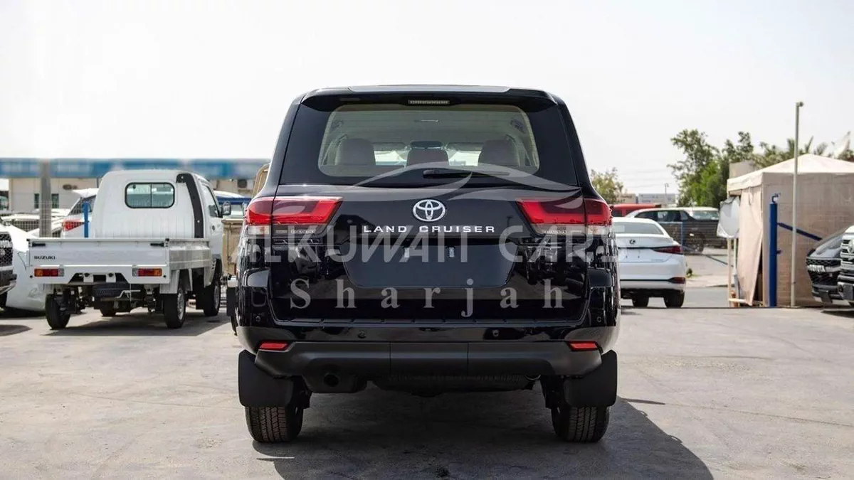 Toyota Land Cruiser GX TOYOTA LAND CRUISER LC300 GXR 3.3D AT MY2025 – BLACK-3-0