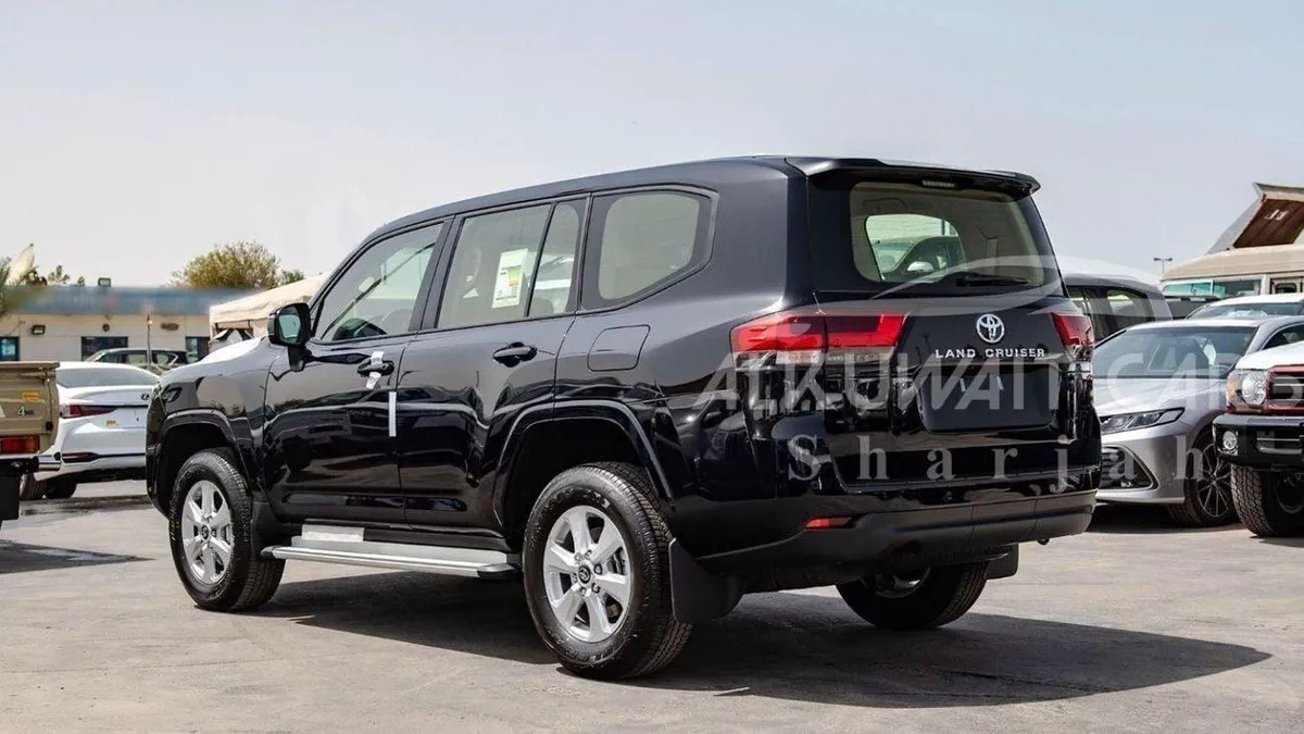 Toyota Land Cruiser GX TOYOTA LAND CRUISER LC300 GXR 3.3D AT MY2025 – BLACK-4-0