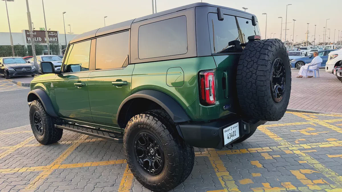 2023 Ford Bronco Outer Banks | Canadian Specs | Pristine Condition-3-3