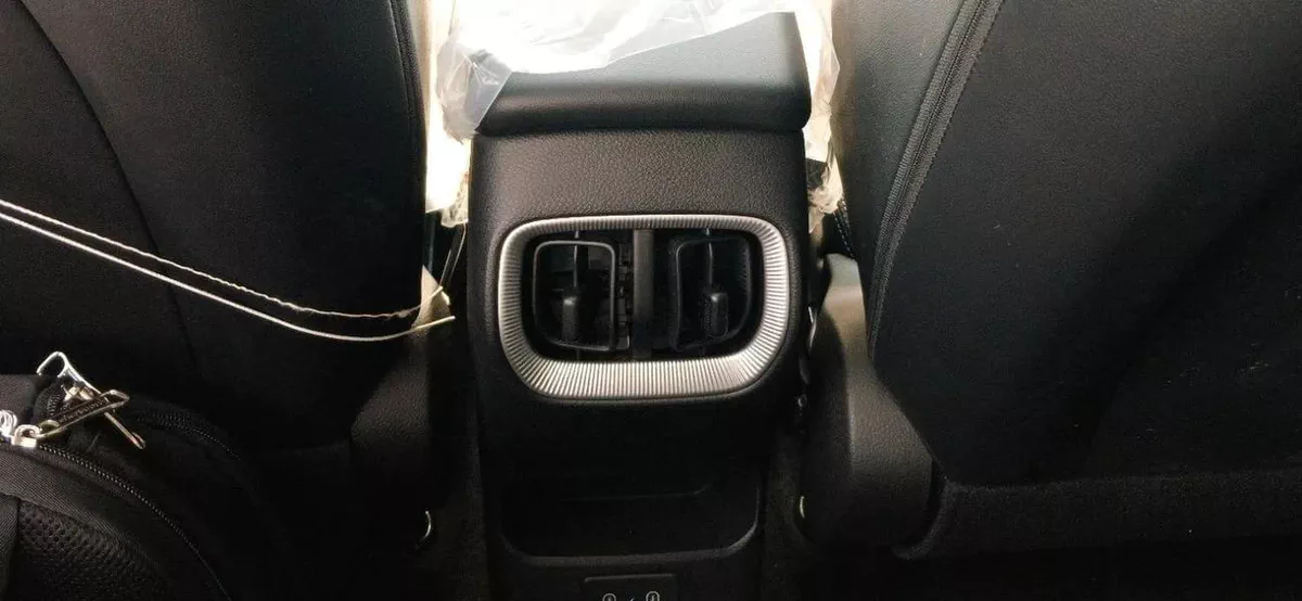 Kia Sonet EX Kia Sonet 1.5L Petrol 2025YM-11-11
