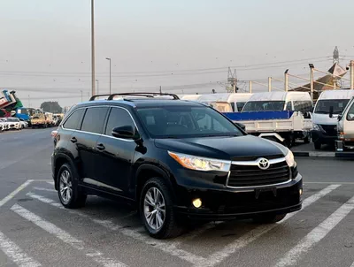 Toyota Highlander  2014 Toyota Highlander Full Option 3.5L V6 - Rear Camera - Push Start - Auto Trunk - AWD 4x4 - S-0