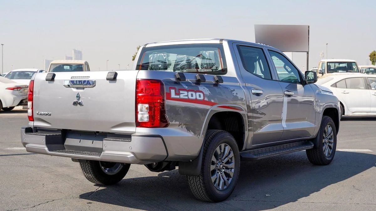 Mitsubishi L200 Brand New 2026 Mitsubishi L200 GLX (C80) 2.5L Pick-Up – GCC | Export Only-14-14
