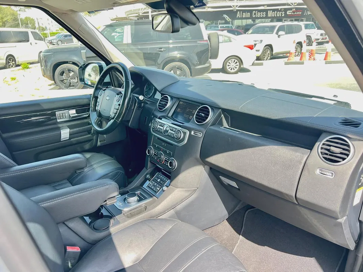 LAND ROVER LR4 2016 FULL OPTION GCC SPEC-18-18