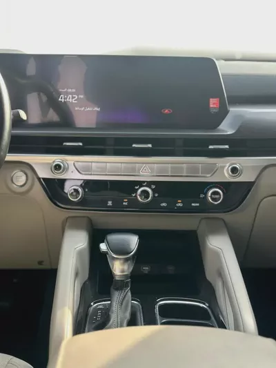 Kia Telluride 2023 GCC Specs | Spacious 8-Seater SUV | Immaculate Condition-12