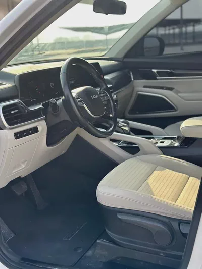 Kia Telluride 2023 GCC Specs | Spacious 8-Seater SUV | Immaculate Condition-8