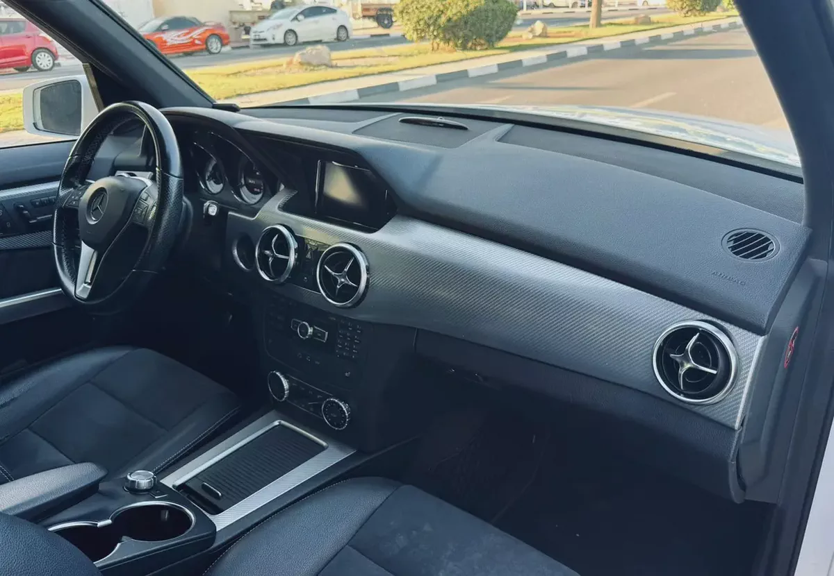 BENZ GLK350 | 2014 | LOW MILEAGE | CLEAN CAR | FRESH JAPAN IMPORT-12-12