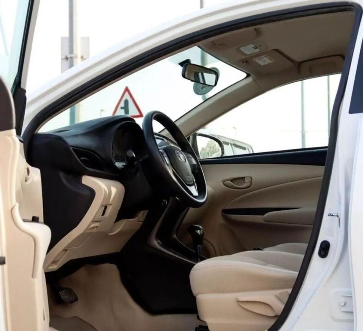 Toyota Yaris E Toyota Yaris | 1.5 L | 2022 | GCC | Accident-Free | In Excellent Condition | 554 P.M-6-0