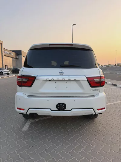 2021 Nissan Patrol SE Titanium GCC Specs نيسان باترول 2021 خليجي 6 سلندر تيتانيوم صبغ الوكاله-5