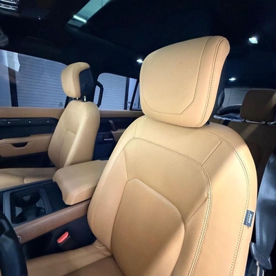 Land Rover Defender HSE 110 HSE 2024 GCC specs-10