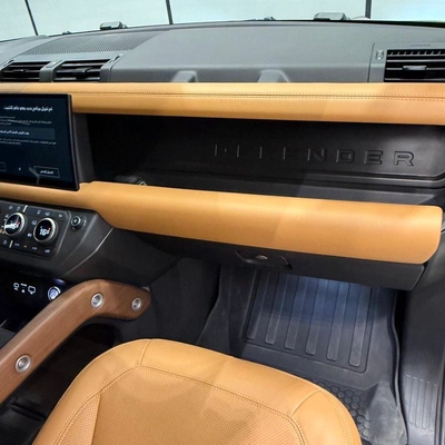 Land Rover Defender HSE 110 HSE 2024 GCC specs-16