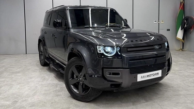 Land Rover Defender HSE 110 HSE 2024 GCC specs-4
