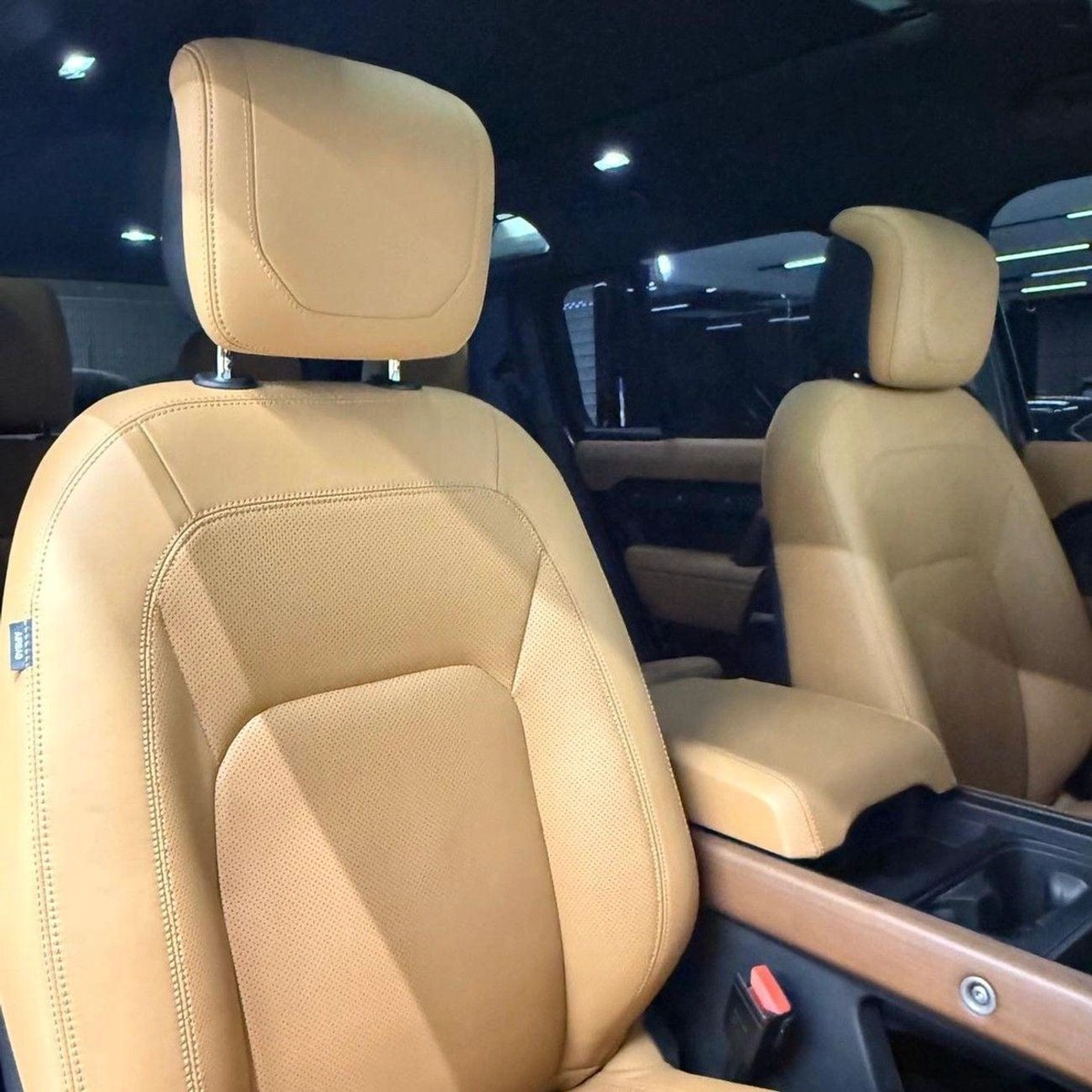 Land Rover Defender HSE 110 HSE 2024 GCC specs-17-0