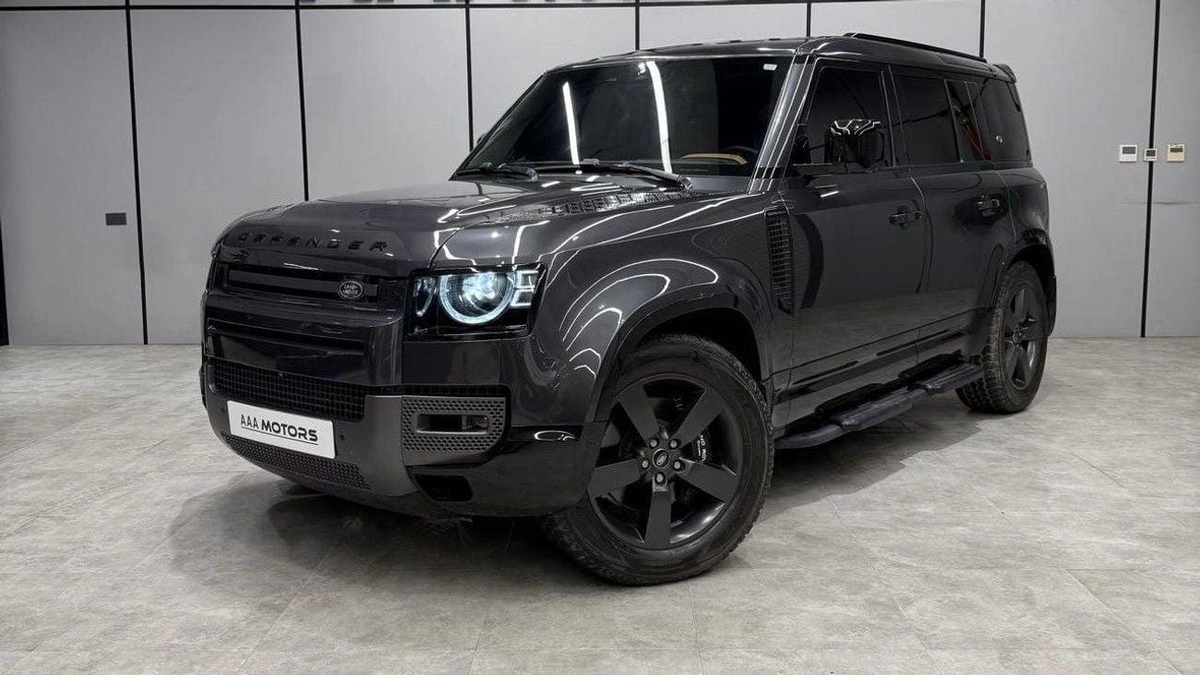 Land Rover Defender HSE 110 HSE 2024 GCC specs-1-0