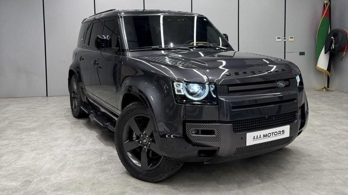 Land Rover Defender HSE 110 HSE 2024 GCC specs-4-0