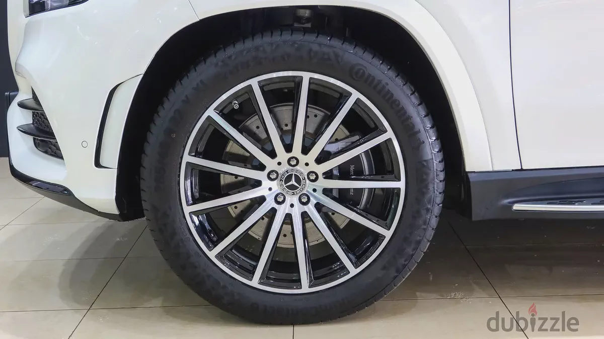 2023 Mercedes-Benz GLS 450 4MATIC | GCC Specs | Pristine Condition-6-6
