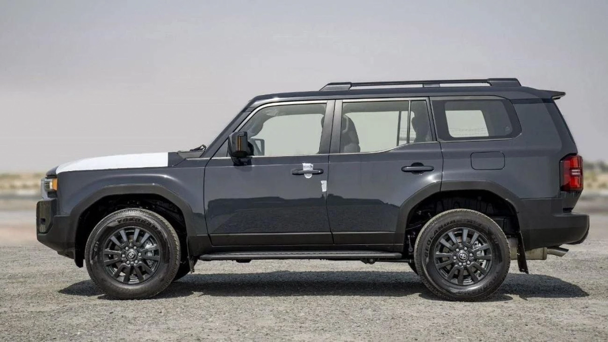 Toyota Prado (LHD) TOYOTA PRADO 250 TXL 2.7P AT LIMITED MY2025 – GREY-17-17