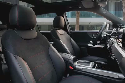 2,840 P.M |  EQB 350 4MATIC | 0% Downpayment | Mercedes Warranty-10