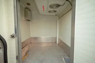 Urvan Freezer High Roof | Manual | GCC Specs | Ref#N81474-8