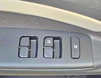 Kia KX1 DUAL TONE | 1.4L V4 PETROL | CVT WITH SUNROOF | PUSH START | DVD CAMERA | CODE # KX1FT-10