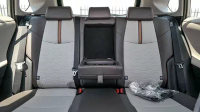 Toyota RAV4 ADVENTURE-V AWD 2.5L-19