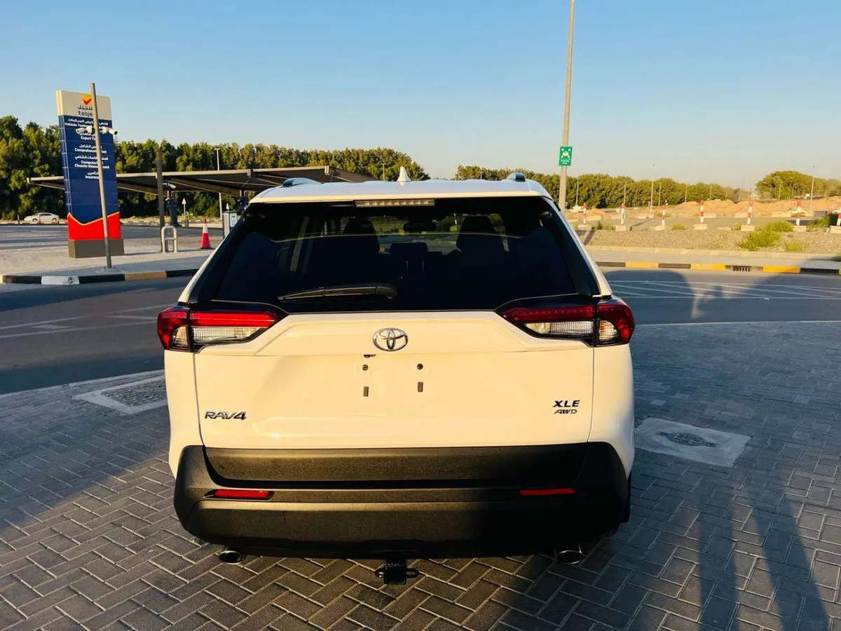 Toyota RAV4 XLE  2.5  FOR EXPORT ONLY-23-0