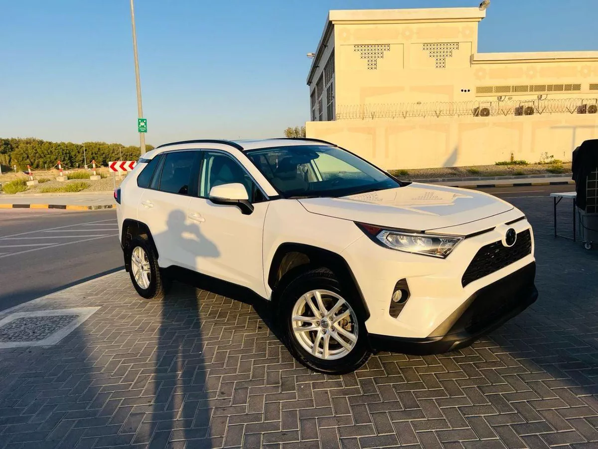 Toyota RAV4 XLE  2.5  FOR EXPORT ONLY-7-0