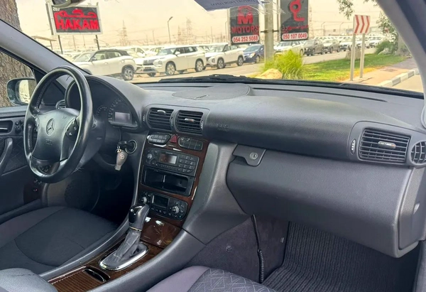 BENZ C240 | 2002 | CLEAN CAR | JAPAN IMPORT