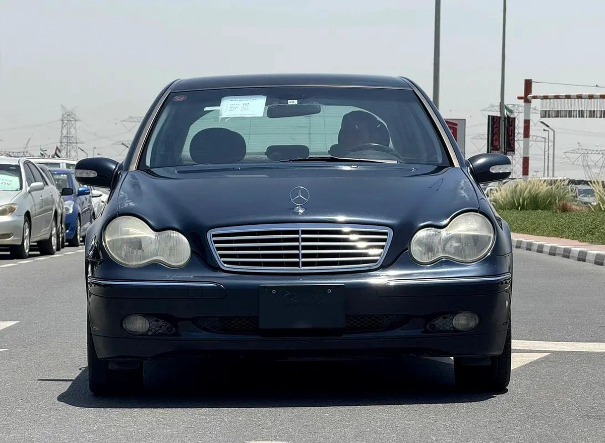 BENZ C240 | 2002 | CLEAN CAR | JAPAN IMPORT