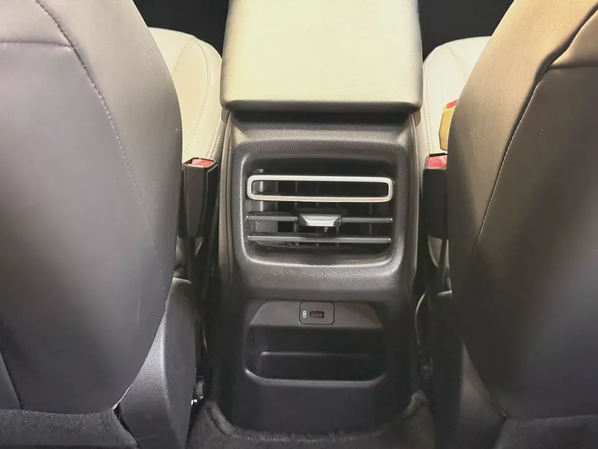 2024 Changan Eado Plus Limited GCC Specs-13-13