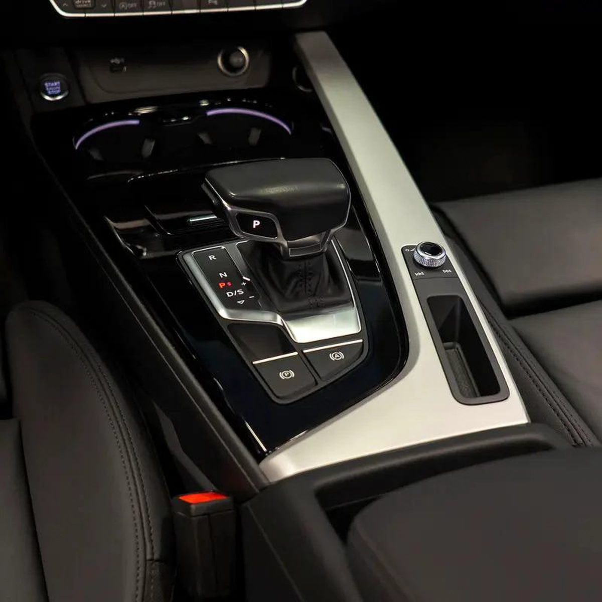 AED 1,858 pm • 0% Downpayment • A4 35TFSI S-Line • Agency Warranty-8-8