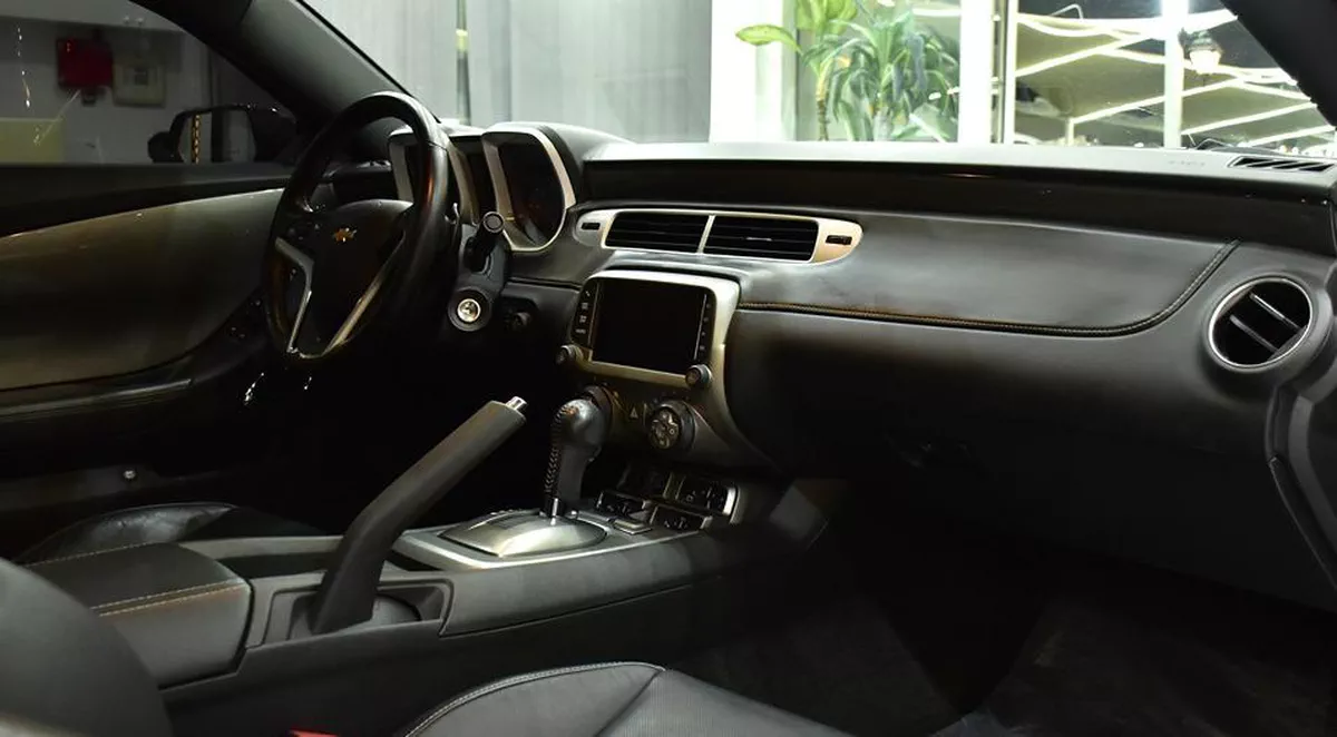 Chevrolet Camaro RS ( 2014 Model ) in Black Color GCC Specs-10-10