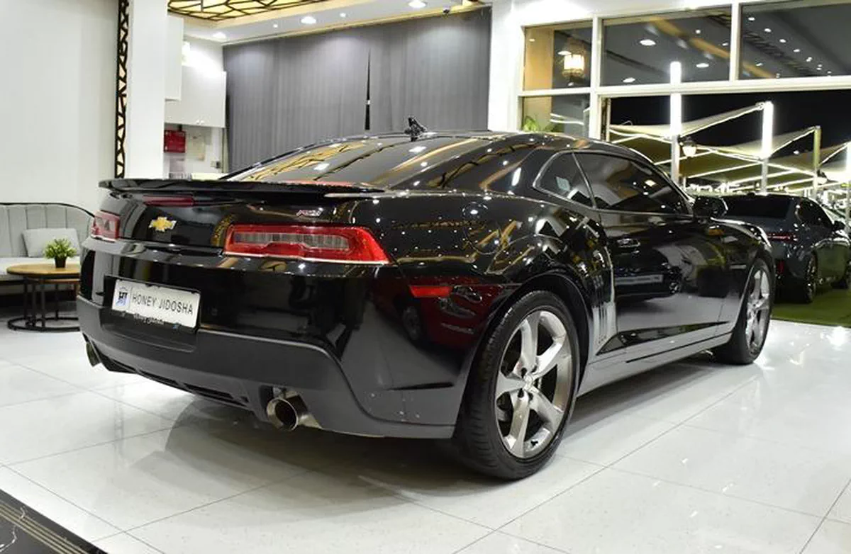 Chevrolet Camaro RS ( 2014 Model ) in Black Color GCC Specs-7-7