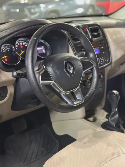 Renault Symbol SE 2019 GCC Specs - Well Maintained - Original Paint - 2 Keys-5