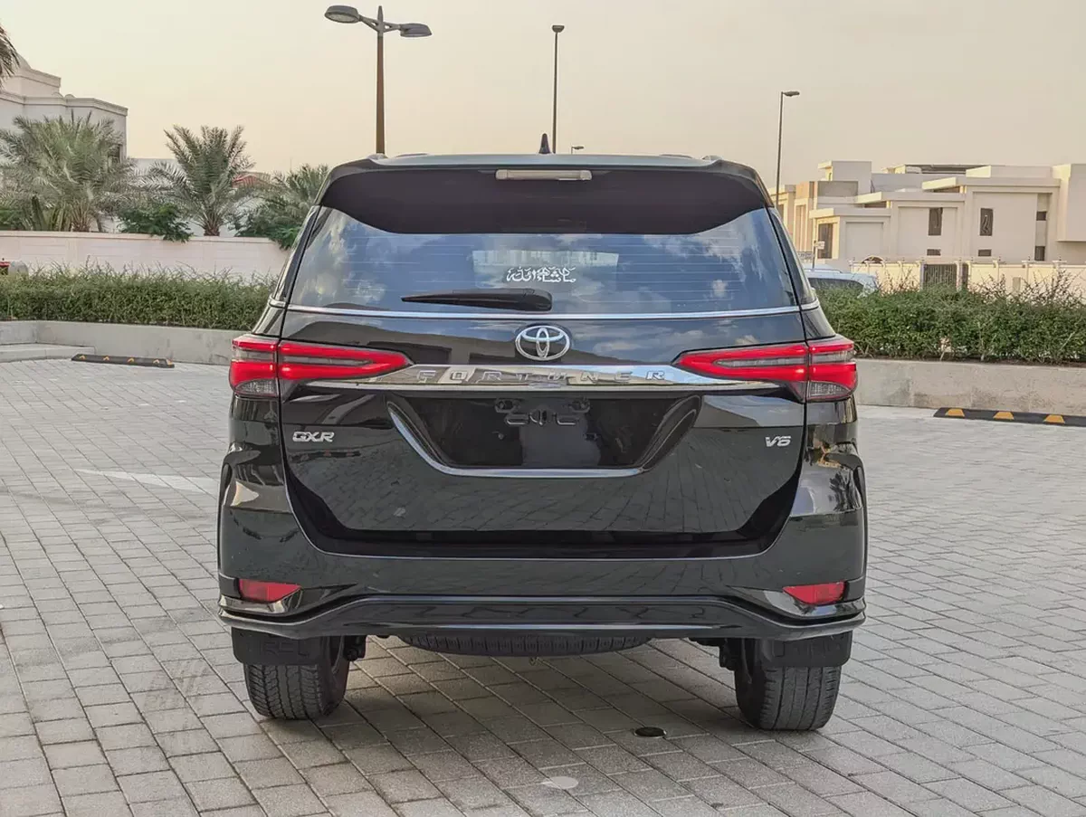 TOYOTA FORTUNER 2017 FACELIFTED 2025 GXR V6 GCC IN PERFECT CONDITION-17-17