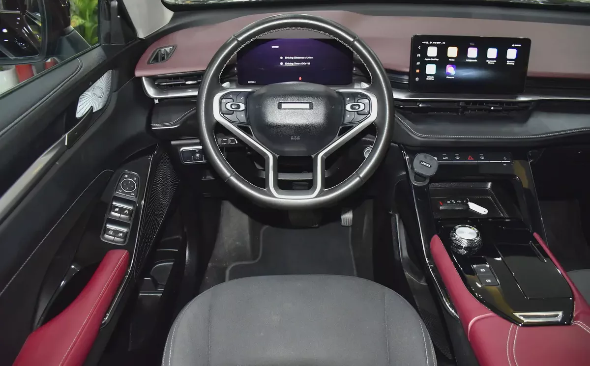 AED 706 EMi for 5Yrs | Haval H6 2.0 GDiT ( 2024 Model ) in Black Color GCC Specs-11-11