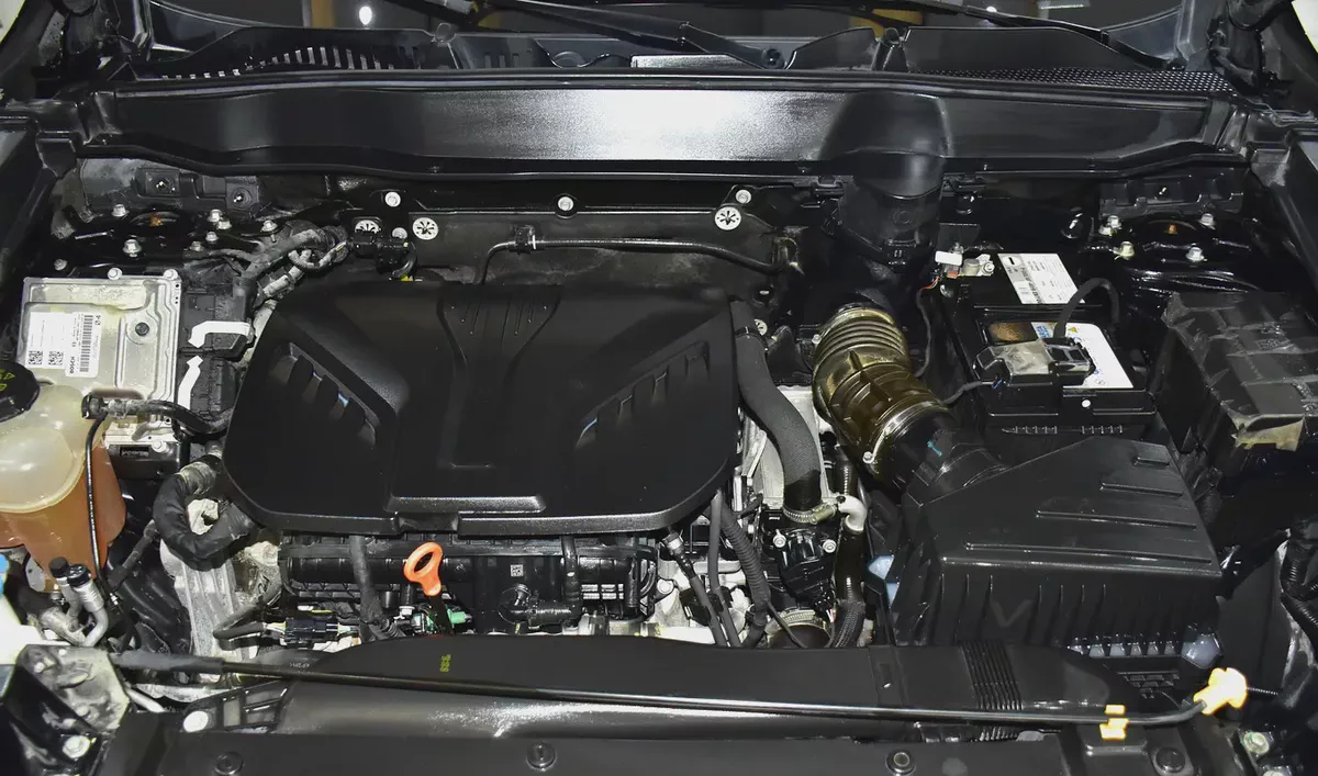 AED 706 EMi for 5Yrs | Haval H6 2.0 GDiT ( 2024 Model ) in Black Color GCC Specs-16-16