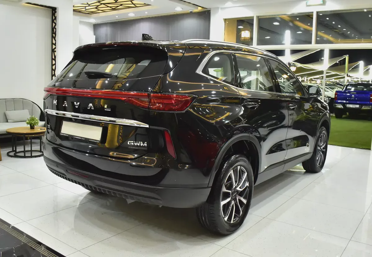AED 706 EMi for 5Yrs | Haval H6 2.0 GDiT ( 2024 Model ) in Black Color GCC Specs-5-5
